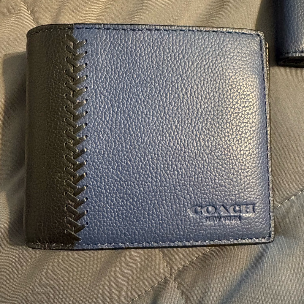 Coach Men's Blue And Black Leather Card Holder